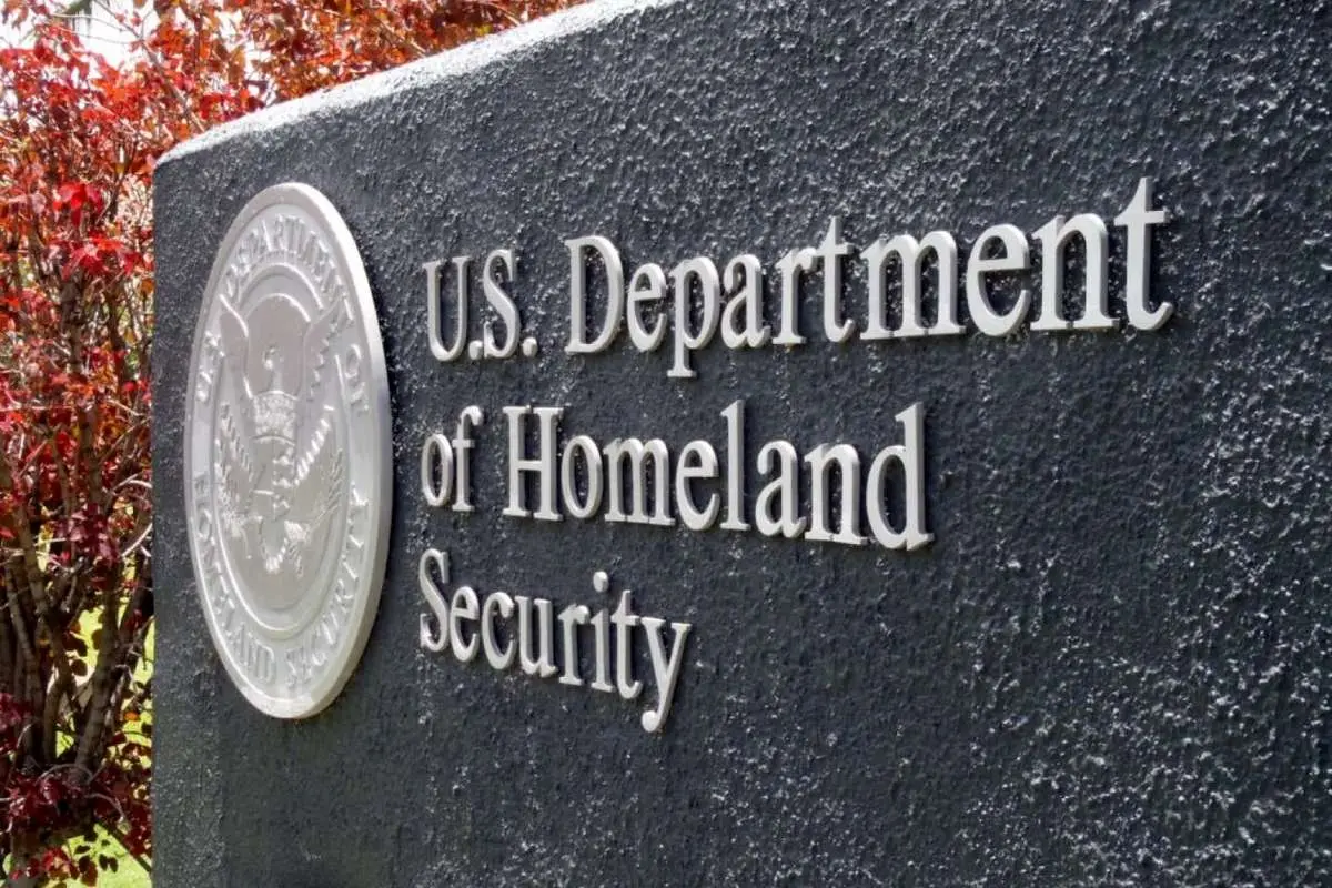 آمریکا ۶ مهاجر افغان را بازداشت کرد