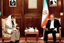 دیدار وزیر مشاور امور خارجه امارات با عراقچی