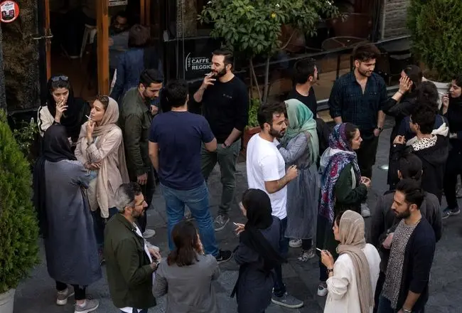 پشت پرده دود کردن هفتاد میلیارد نخ سیگار در ایران!