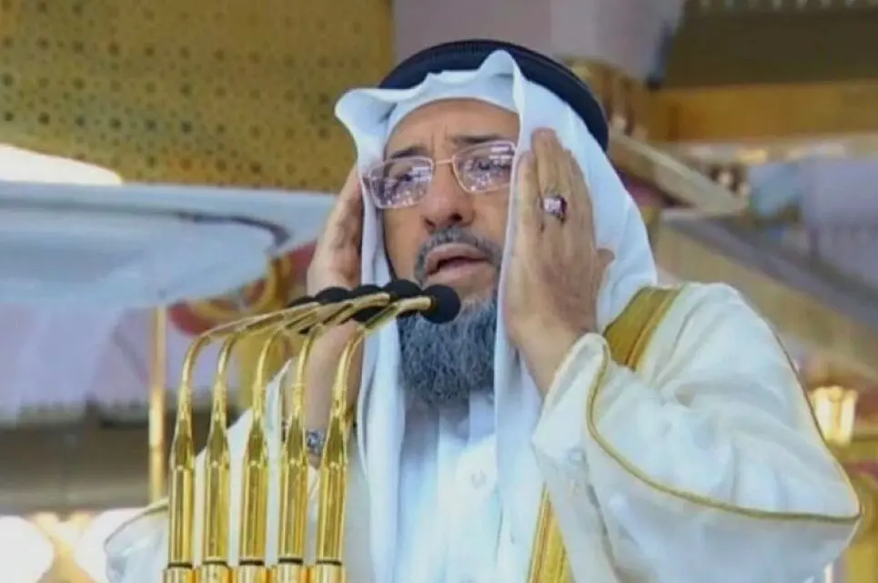 آخرین اذان مؤذن مسجدالنبی بر بستر مرگ