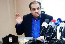 حضور متهم پرونده فساد فوتبال با موتور در باشگاه استقلال!