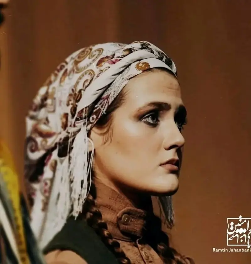 نگار بابایی 