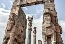 هنرمندان عازم تخت جمشید شدند