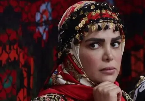 ظاهر جالب نازار سریال نون‌خ در شب تولدش 