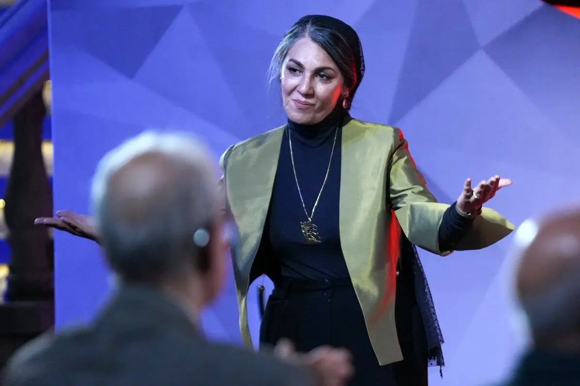 گریه بی‌امان ستاره اسکندری در سوگ ناصر تقوایی