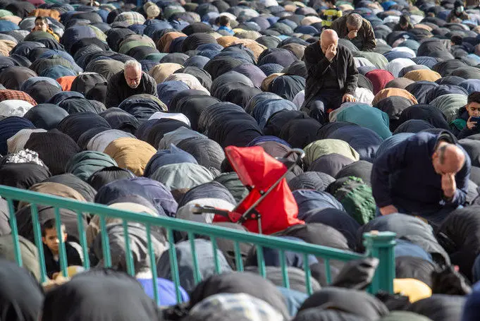 قاب‌هایی از نماز عید فطر