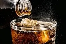 هشدار: این مدل نوشابه خطر کبد چرب را تا ۶۰ درصد بالا می‌برد!