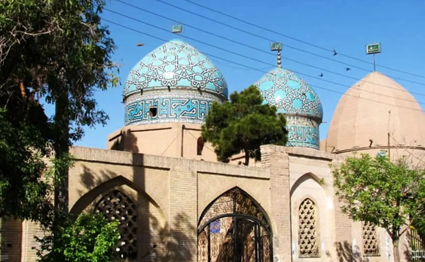 تصویر؛ گنبد مشتاقِ کرمان در دوران قاجار