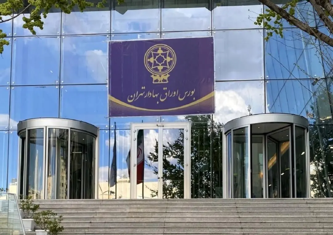 رشد ۱۸ هزار واحدی بورس با اهرم خودروسازان؛ رقابت نرخ سود بین بانک‌ها و صندوق‌های بورسی