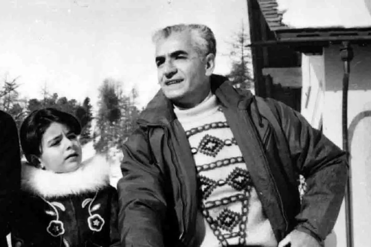 محمدرضا پهلوی و فرح در سنت موریتز سوئیس؛ سال 47