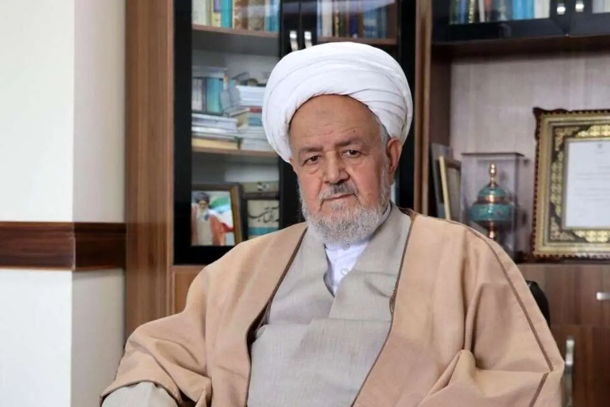 غلط می‌کنی حجاب را قبول نداری! قبول نداری! این حکومت، جمهوری اسلامی است 