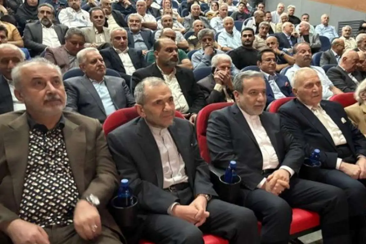 جای آهنگ "باز منو کاشتی رفتی" اینجا بود؟