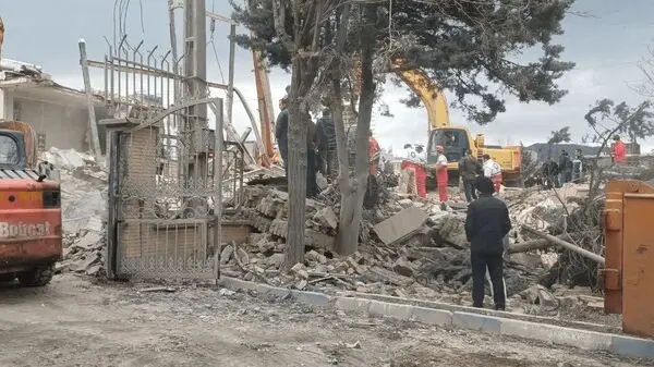 حمله پهپادی به منزل مسکونی در زنجان/ ۳ شهید و ۷ مجروح