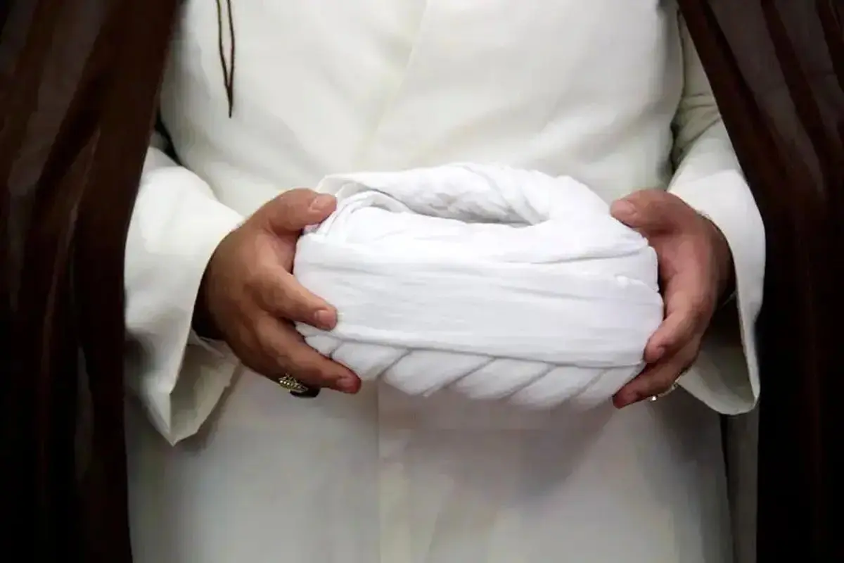 دبیر ستاد امر به معروف قم خطاب به آیات محقق داماد و بیات زنجانی: پر رو نشوید!