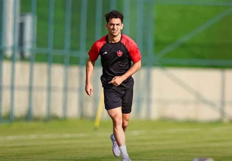 پرسپولیس یک بازیکن را از تمرینات کنار گذاشت

