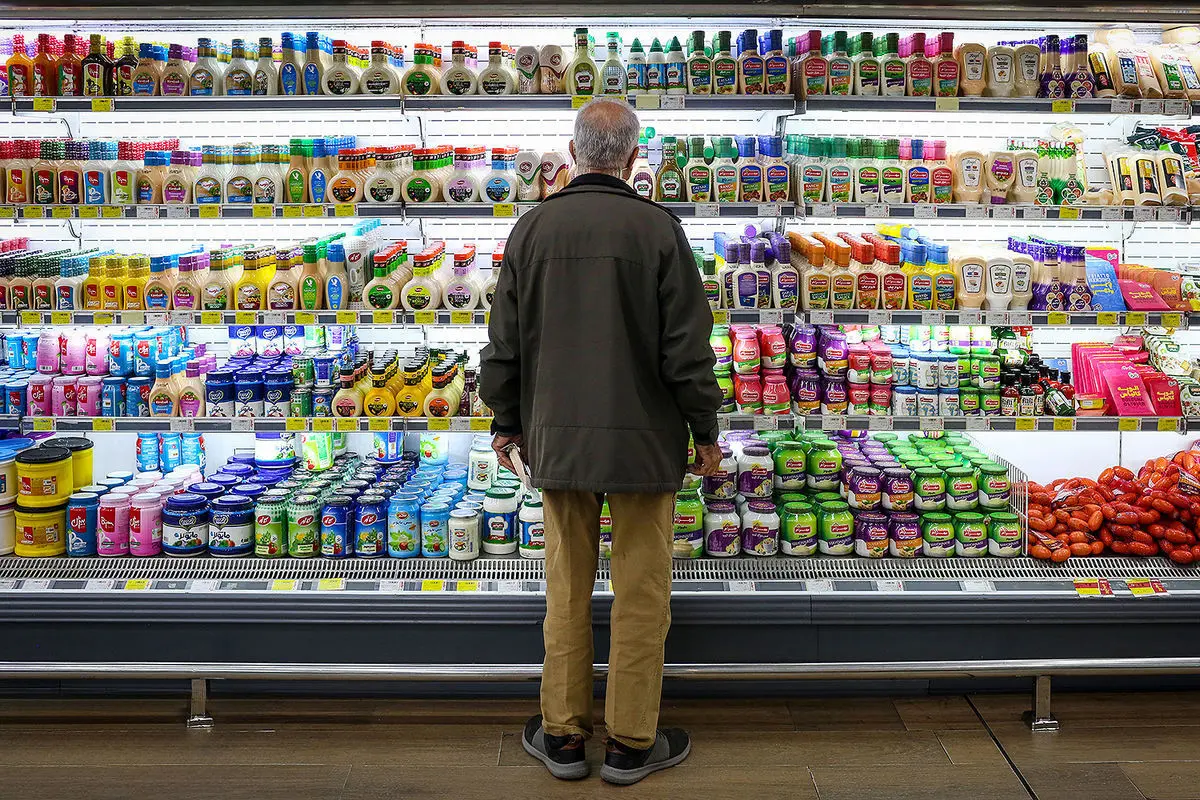 رئیس جمهور و نمایندگان به‌جای اینکه برای گرانی کاری انجام دهند، فقط حرف می‌زنند