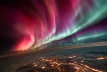 نمایش باشکوه شفق قطبی از ایستگاه فضایی بین‌المللی 