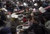 مرگ پیرمرد گرسنه فلسطینی در صف غذا