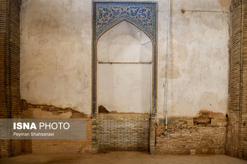 تصاویر؛ فرونشست در مسجد جامع اصفهان 14