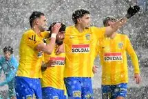 نمایش استثنایی صیادمنش زیر کولاک برف با گل و پاس گل