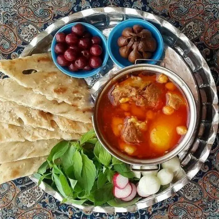 «آبگوشت نذری» خوانسار ثبت ملی شد 
