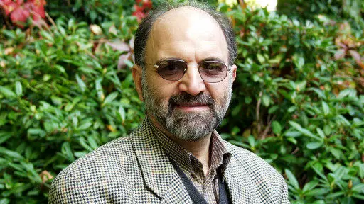 واکنش عبدالکریم سروش به توییت علی کریمی