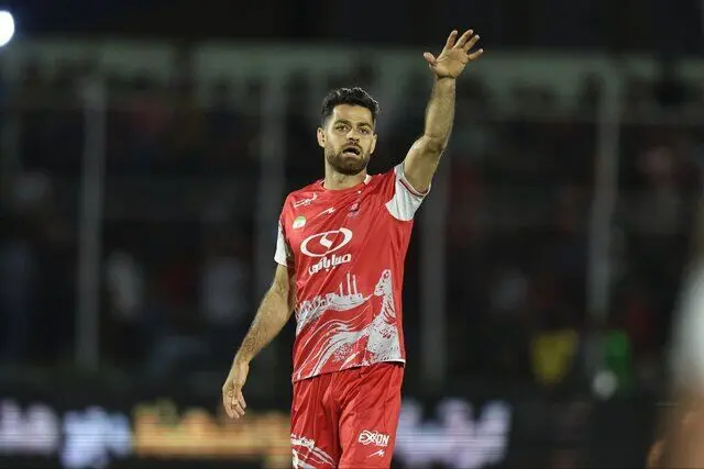 جنجال جدید؛ تماس تراکتور با مدافع پرسپولیس