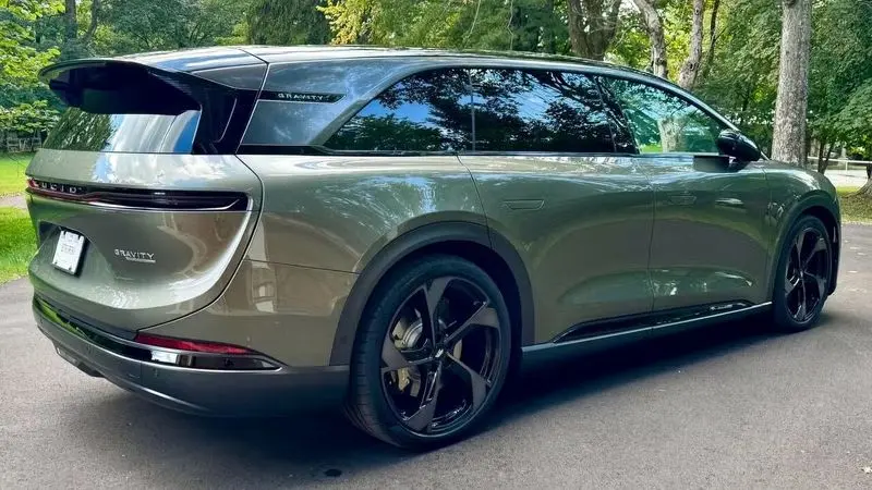 لوسید گراویتی