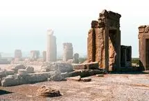 فرونشست به ۱۰ متری آرامگاه شاهان هخامنشی رسید