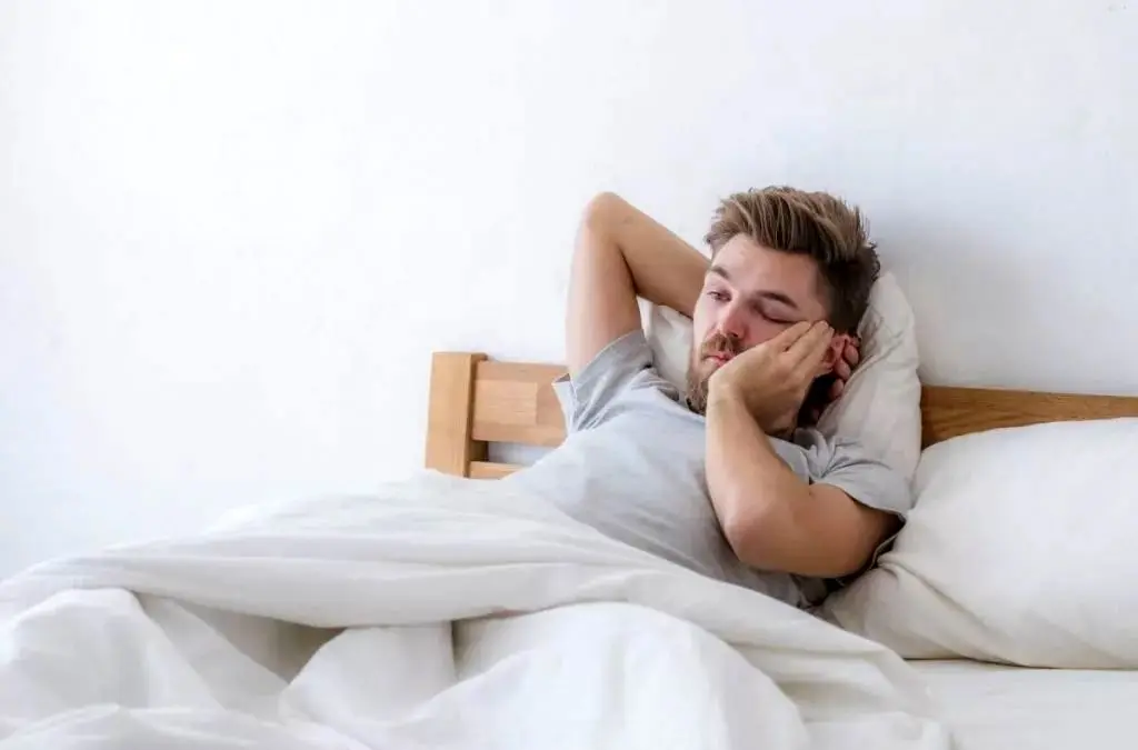 جوانان نباید قبل از 10 صبح سر کار بروند!