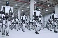  پکن برای گشت‌زنی در مرز ویتنام، ربات‌های انسان‌نما مستقر می‌کند