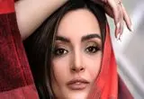 استایل پاییزی نیلوفر پارسا بازیگر سریال آوای باران