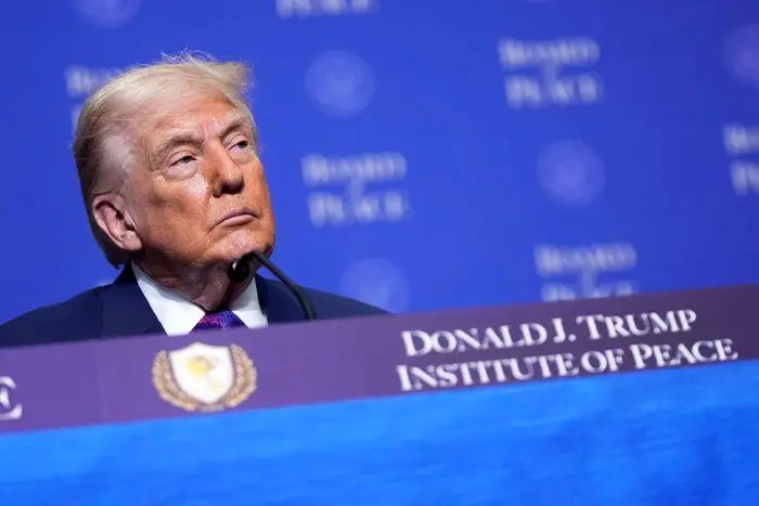 واشنگتن پست: ترامپ برای ریسک چهارم در قبال ایران آماده می‌شود