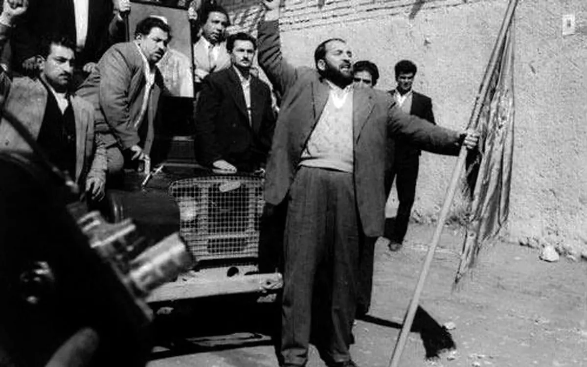 تصویر؛ شعبان جعفری و هنرمندان دهه چهل