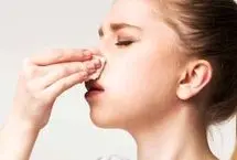 چطور خون‌دماغ را در چند دقیقه متوقف کنیم؟