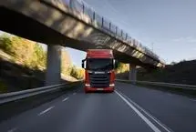 وحشت آفرینی راننده کامیون مست در بزرگراه