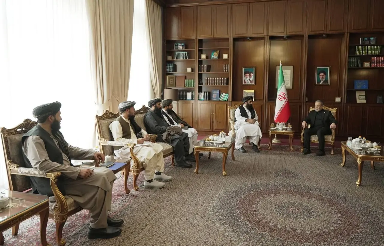 تصاویر؛ عراقچی در دیدار با وزیر خارجه افغانستان