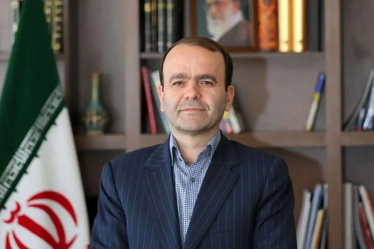 نمایندگان مجلس چقدر حقوق میگیرند؟