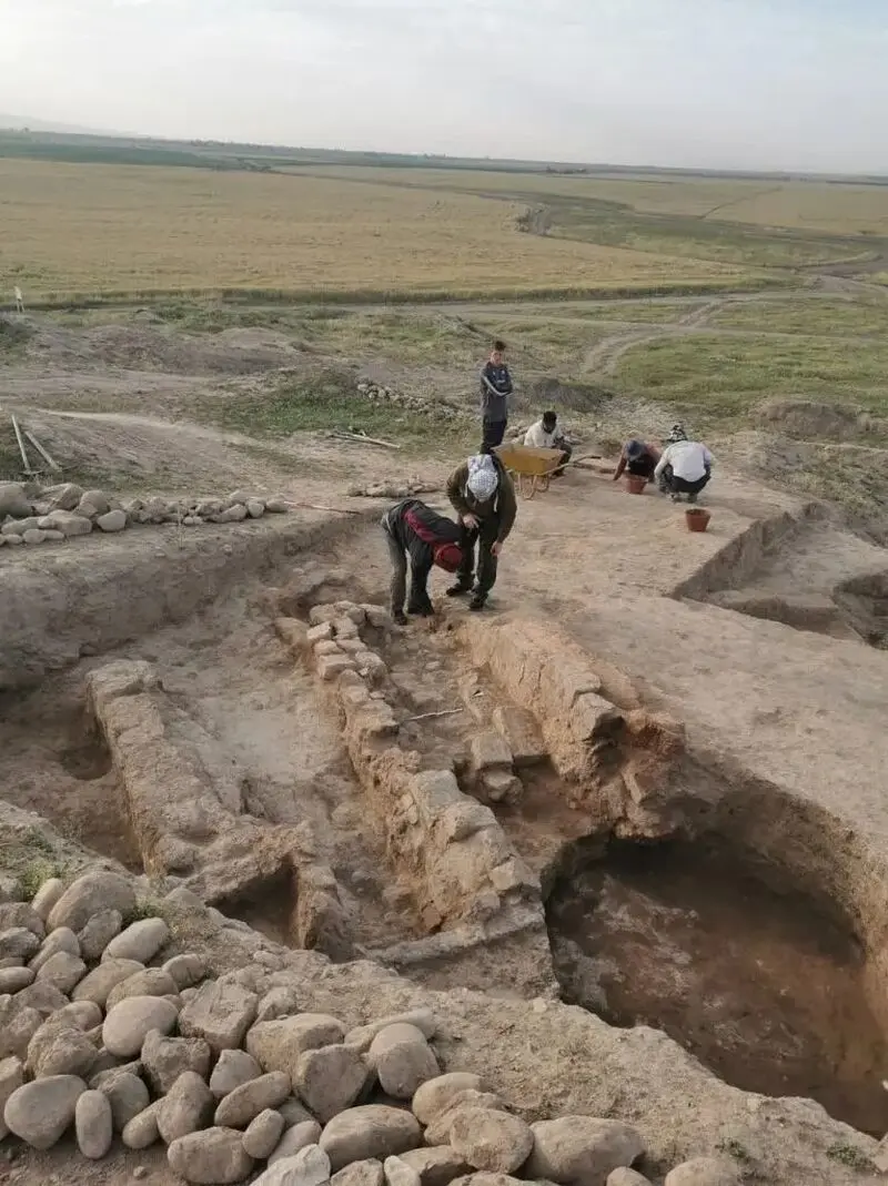 سکونتگاه ۸۰۰۰ ساله
