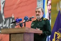 انتقاد قدیمی محسن رضایی به سعید جلیلی: کشور با شعار اداره نمی‌شود