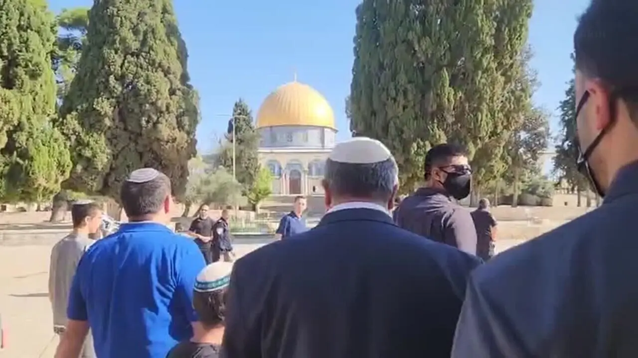 ببینید؛ جنجال حضور وزیر افراطی اسرائیلی در مسجدالاقصی