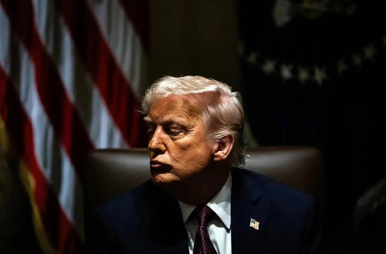 بازی مرد دیوانه با رولت روسی/ رفتار سخت ترامپ با طرف‌های جنگ اوکراین
