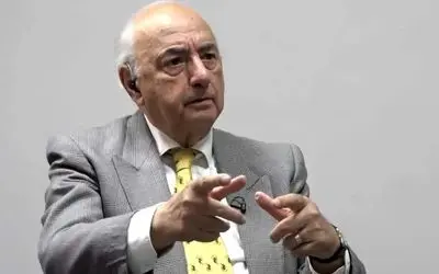 زمان مطرح شدن ادعای امارات بر جزایر سه گانه معنادار است / هیچ کار ویژه و حقوقی بین الملل درباره جزایر سه گانه انجام نداده ایم

