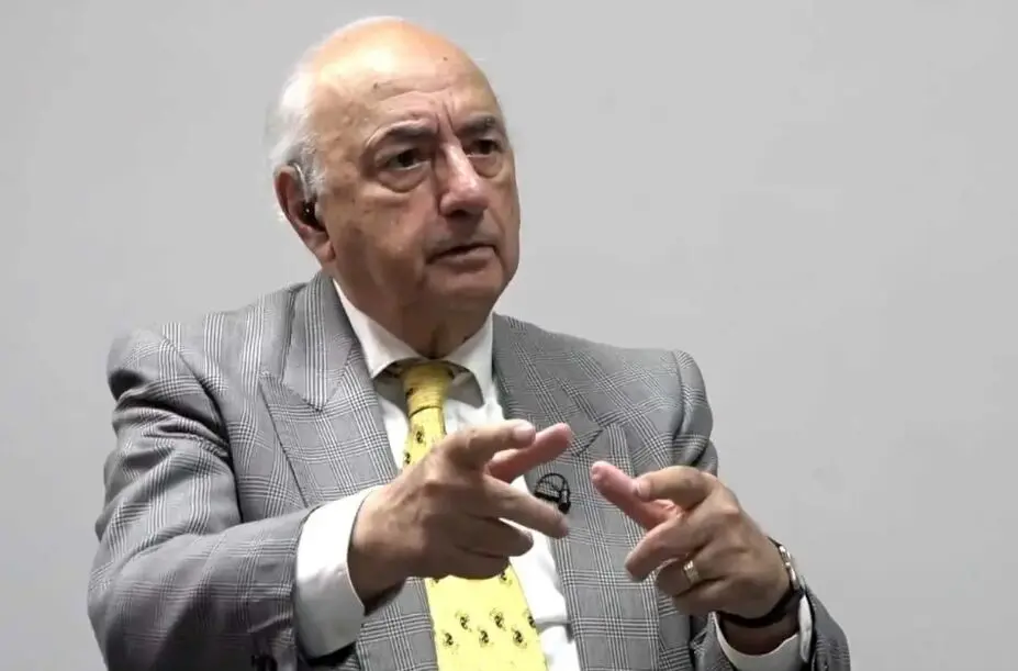 زمان مطرح شدن ادعای امارات بر جزایر سه گانه معنادار است / هیچ کار ویژه و حقوقی بین الملل درباره جزایر سه گانه انجام نداده ایم

