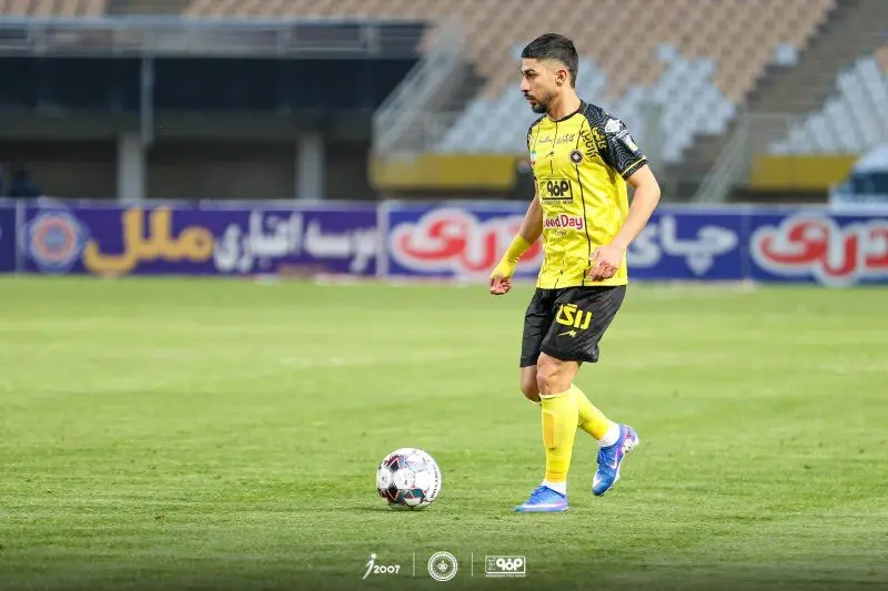 غیبت سوال برانگیز ستاره سپاهان مقابل پرسپولیس