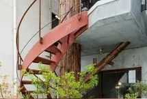 معمار ژاپنی با ایده‌ای خلاقانه زمین ۳۹ متری را به شاهکار معماری تبدیل کرد