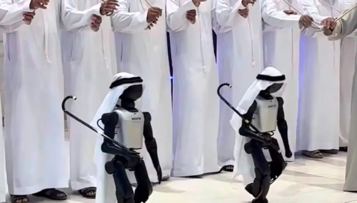 رقص ربات‌ها در امارات؛ ترکیبی از سنت و تکنولوژی