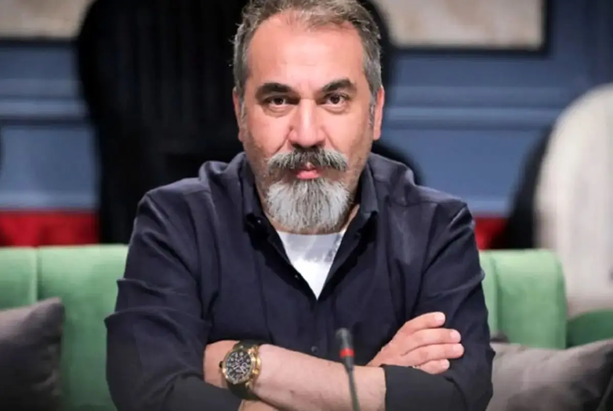 سیامک انصاری از مردم عذرخواهی کرد