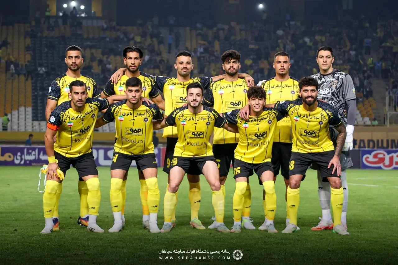 بازی با آخال به نفع سپاهان شد؛ رفت و برگشت در نقش جهان!