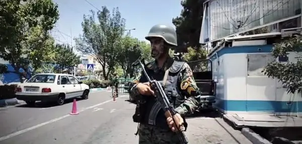ایستگاه‌های ایست و بازرسی در کشور تا اطلاع ثانوی برقرارند